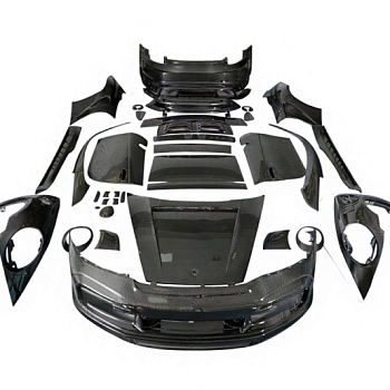 Full Custom Carbon Fiber Body Kit